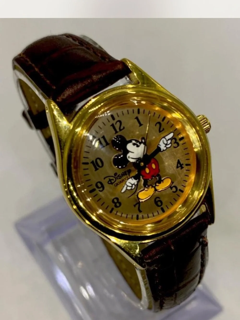 ^^^ Disney ***3d Mickey Mouse Gold Tone Watch” Tan Brown Leather Strap  ***